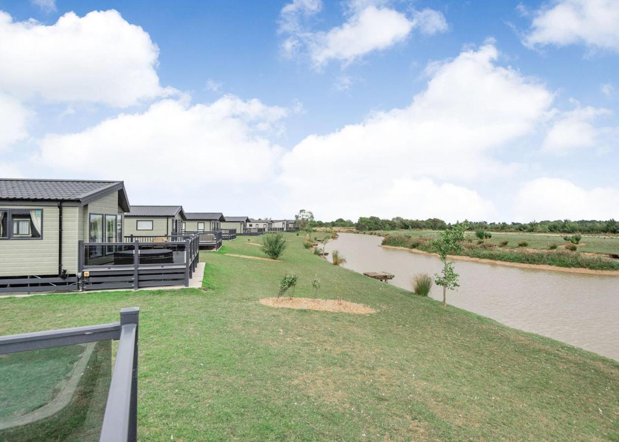Home Farm Park Lakeside Retreat Burgh le Marsh Cameră foto